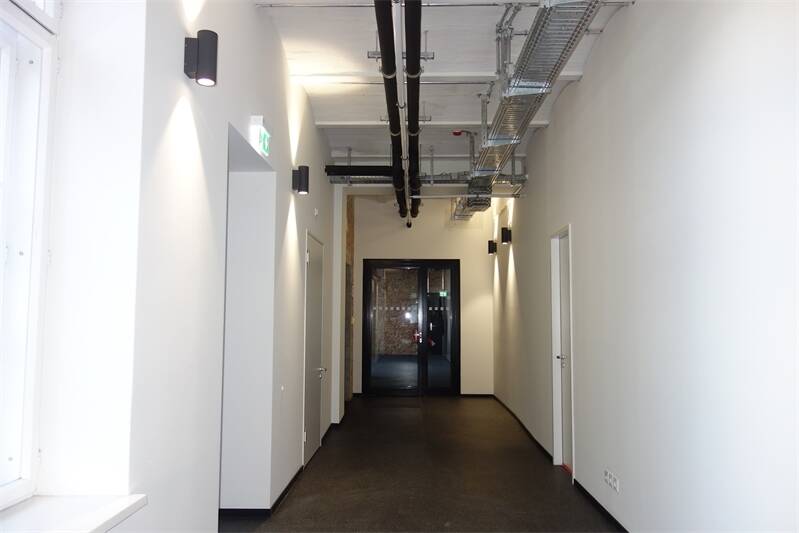 Gewerbeobjekt Berlin Alt-Treptow - 3 Zimmer, 265 m&sup2;, 6.360&euro; | Angebot:23957973