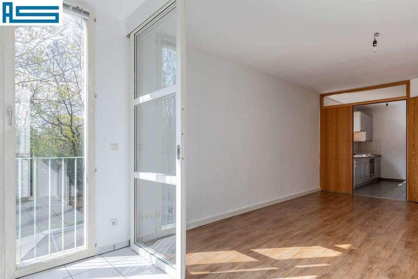 Freie 2-Zimmerwohnung mit tollem Wintergarten und Stellplatz 2 zimmer