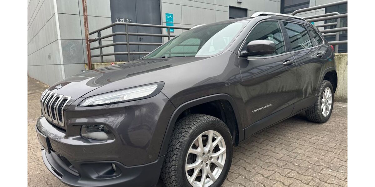 Jeep Cherokee 109.838 km 11.980 &euro; Berlin 13353