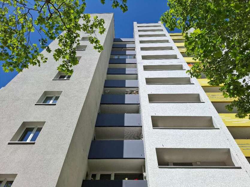 Wohnung zum Mieten in Berlin 406,12 € 49.24 m²