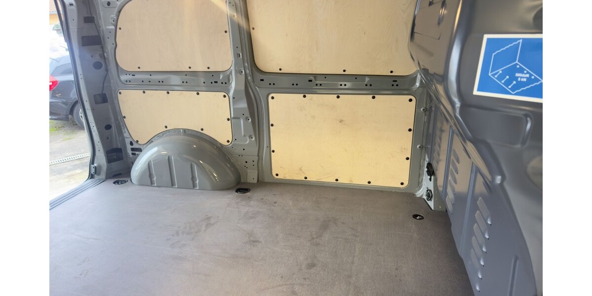 Mercedes-Benz Vito 114 CDI 15.651 km 46.990 &euro; Berlin 10178