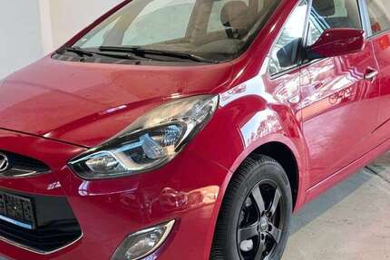 Hyundai iX20 93.566 km 10.399 &euro; Potsdam-Drewitz 14478