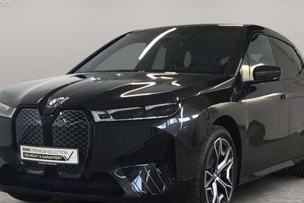 BMW iX 29.647 km 77.700 € Berlin 14057