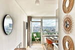 Spectacular City Center Apartment Hackescher Markt: View, Balcony & Parking
