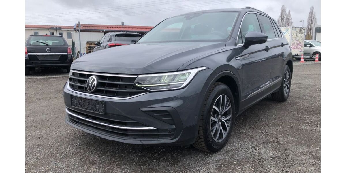 VW Tiguan 155.421 km 18.990 &euro; Mahlow Blankenfelde 15831
