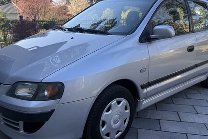 Mitsubishi Space Star 212.000 km 899 &euro; Berlin 10247