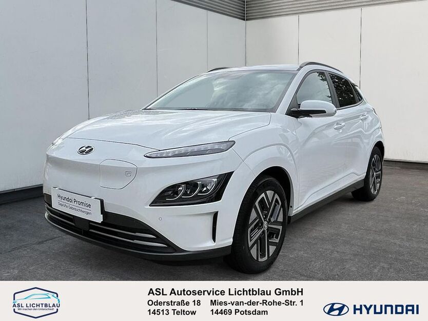Hyundai KONA 17.033 km 28.990 € Potsdam 14469