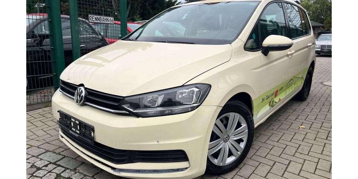 VW Touran 449.000 km 5.290 &euro; Berlin Weißensee-Pankow 13086