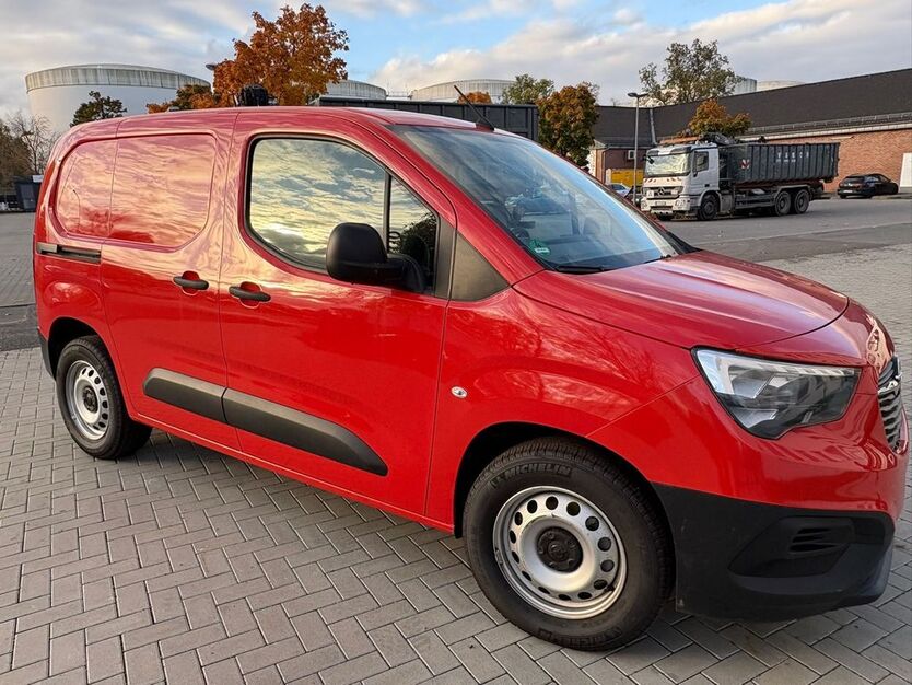 Opel Combo 1.580 km 15.950 € Berlin 12357