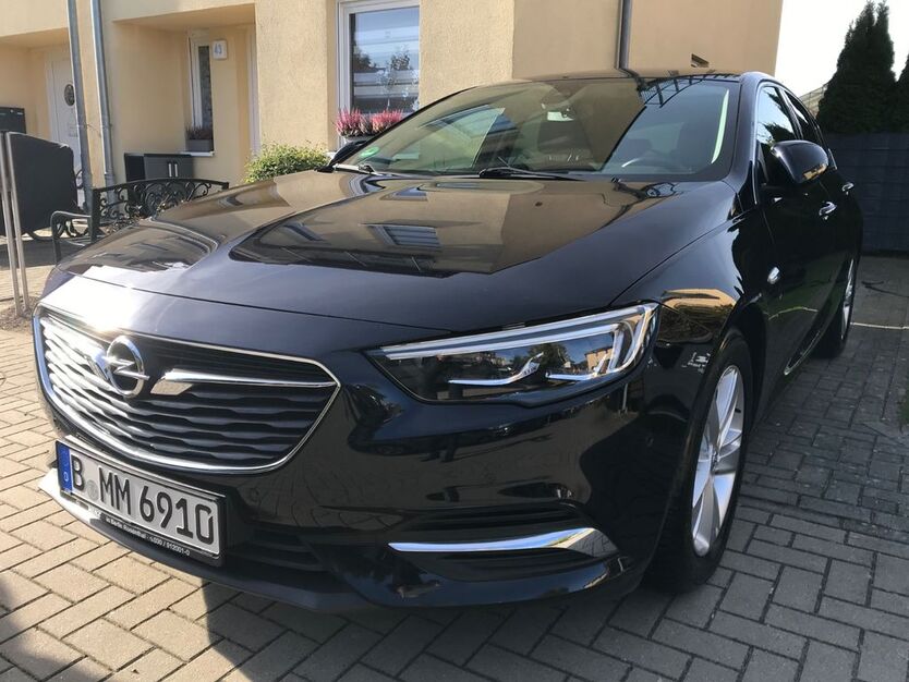Opel Insignia 83.170 km 12.990 € Berlin 12347
