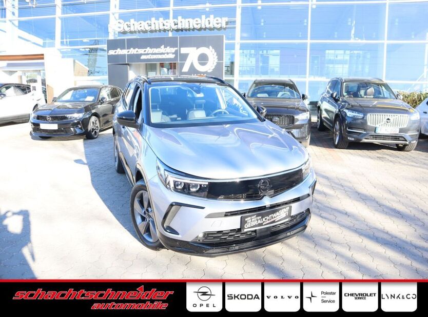 Opel Grandland (X) 12.113 km 22.890 € Potsdam 14482