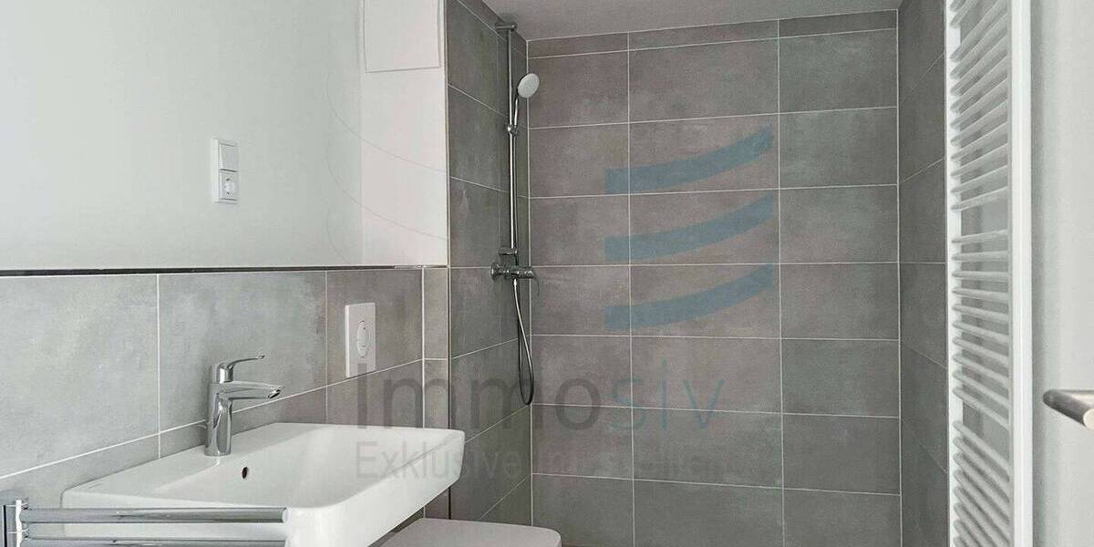 Etagenwohnung Nauen - 3 Zimmer, 55 m&sup2;, 805&euro; | Angebot:26656876