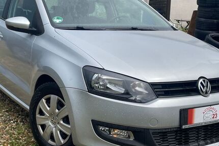 VW Polo 139.248 km 5.499 &euro; Trebbin 14959