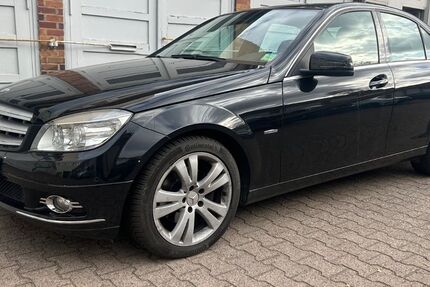 Mercedes-Benz C 250 190.789 km 4.399 &euro; Berlin Wilmersdorf 10715