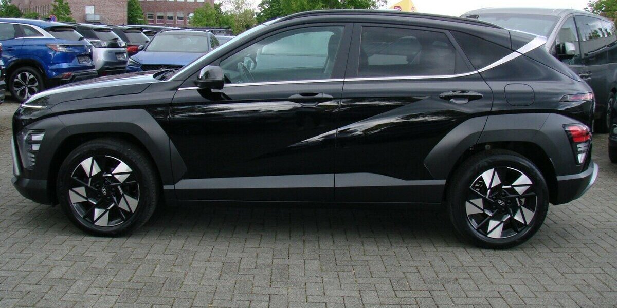 Hyundai Kona 1.6 T-GDI Prime ACC LED BOSE AHK Schiebedach 53.065 km 26.980 &euro; Falkensee 14612