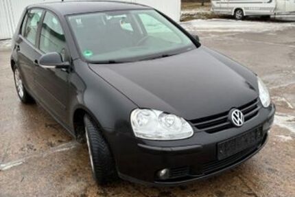 VW Golf 206.000 km 1.399 &euro; Etzin 14669