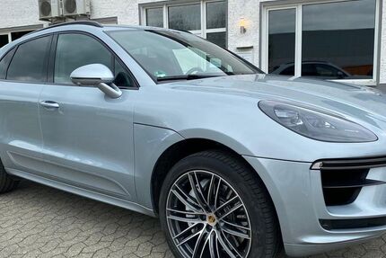 Porsche Macan 99.800 km 49.900 &euro; Trebbin 14959