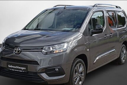 Toyota Proace City (Verso) 58.290 km 29.880 &euro; Berlin 13403