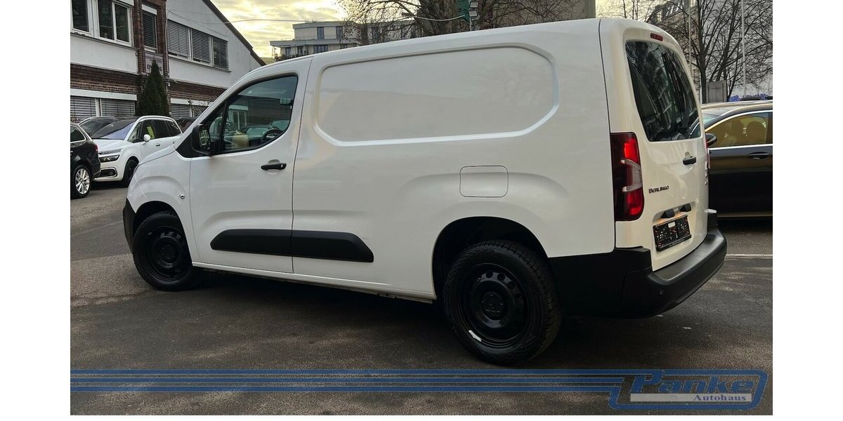 Citroen Berlingo Club XLL2*3-Sitz*Sthzg*Tempo*PDC*Glas* 34.799 km 16.990 &euro; Berlin 13187