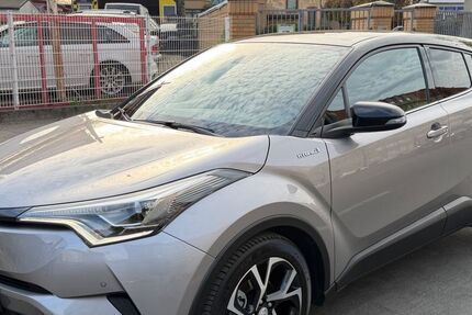 Toyota C-HR 34.894 km 17.450 &euro; BERLIN 13409