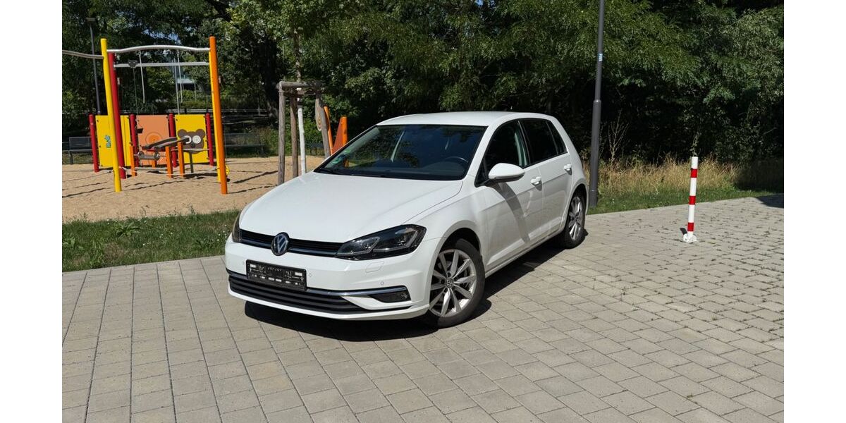 VW Golf 180.000 km 13.000 &euro; Potsdam 14480