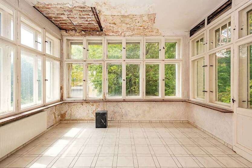 Haus zum Kaufen in Berlin-Schlachtensee 1.490.000 € 276 m²