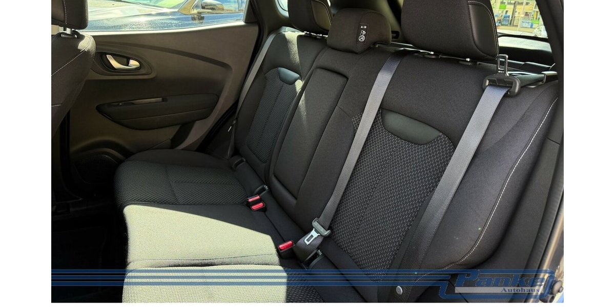 Renault Kadjar Equilibre 1.5 Aut.*NAV*RFK*LED*S&S*ACC* 18.488 km 21.990 &euro; Berlin 13187