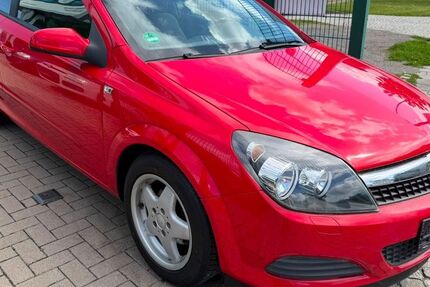 Opel Astra 142.000 km 2.490 &euro; Berlin Weißensee-Pankow 13086
