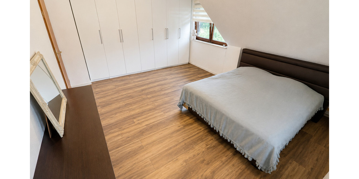 modernisierte DHH in Berlin-Rudow auf 396 m² Grundstück – Garten, 2 Stellplätze in ruhiger Wohnlage! - Doppelhaushälfte Berlin Neukölln | Angebot:26857753