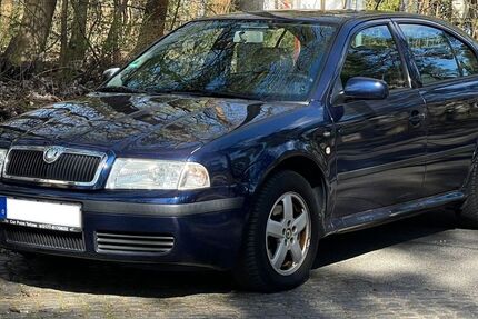 Skoda Octavia 169.000 km 1.900 &euro; Kleinmachnow 14532