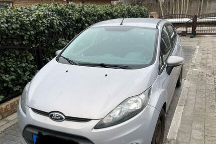 Ford Fiesta 122.700 km 3.400 &euro; Berlin 13053