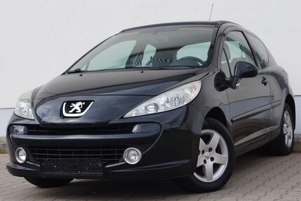 Peugeot 207 159.892 km 2.499 &euro; Berlin 13051