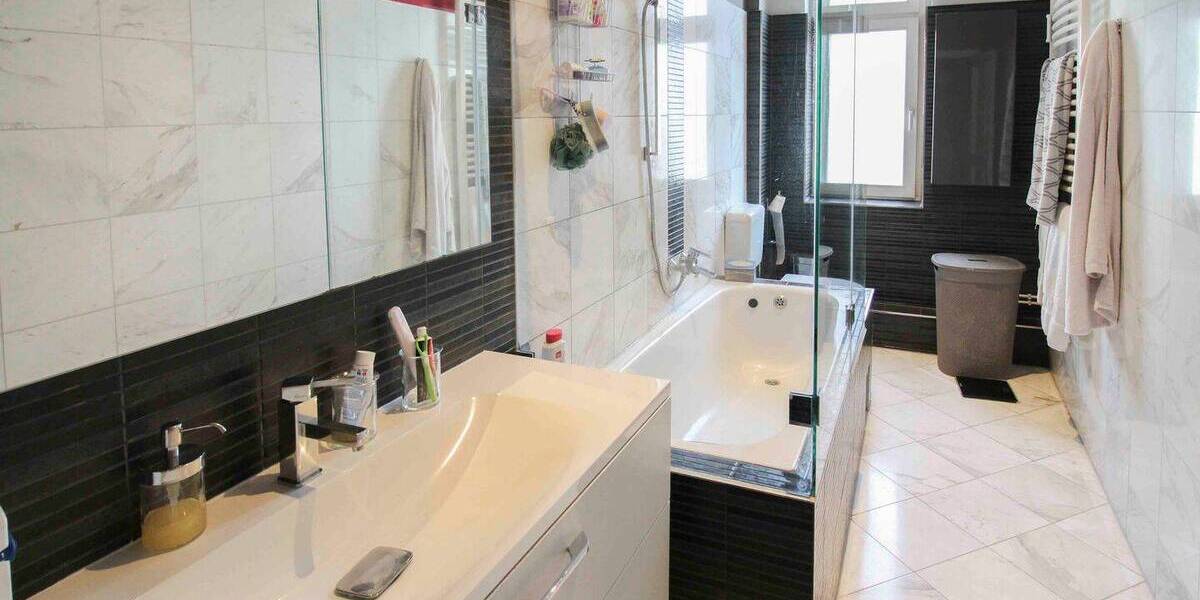 Etagenwohnung Berlin Friedrichshain - 3 Zimmer, 95 m&sup2;, 599.000&euro; | Angebot:26128547
