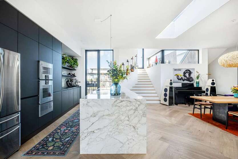 Wohnung zum Kaufen in Berlin 2.390.000 € 231 m² 5 zimmer