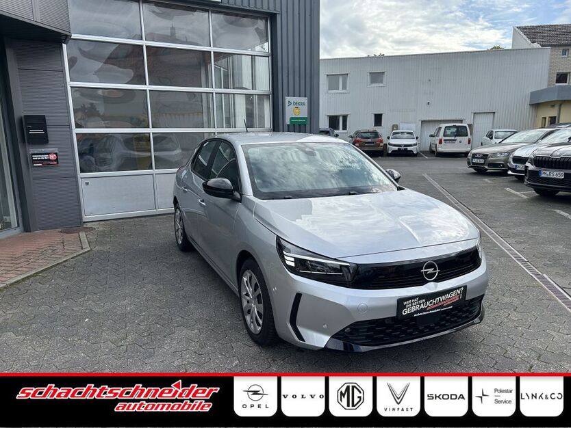 Opel Corsa 1.589 km 18.490 € Potsdam 14482
