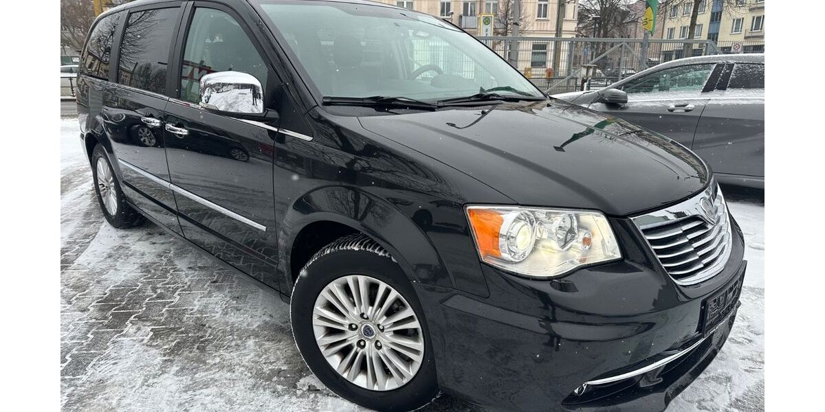 Lancia Voyager 183.000 km 11.888 &euro; Berlin / Pankow 13127