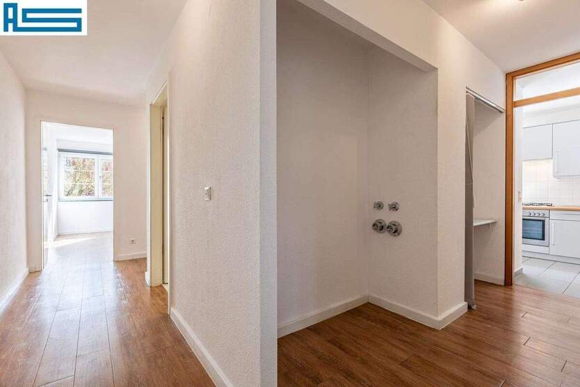 Freie 2-Zimmerwohnung mit tollem Wintergarten und Stellplatz 2 zimmer