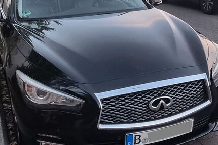 INFINITI Q50 291.000 km 5.900 € Berlin 14193