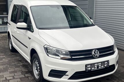 VW Caddy 69.272 km 16.990 &euro; Berlin 13051