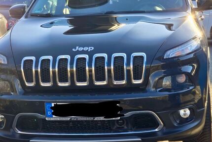 Jeep Cherokee 146.000 km 16.500 &euro; Berlin 13593