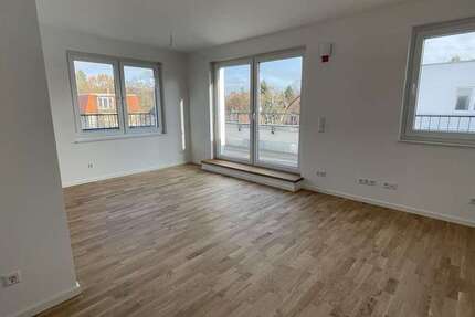 Wohnung zum Mieten in Blankenfelde-Mahlow 1.160 € 60 m² 2 zimmer