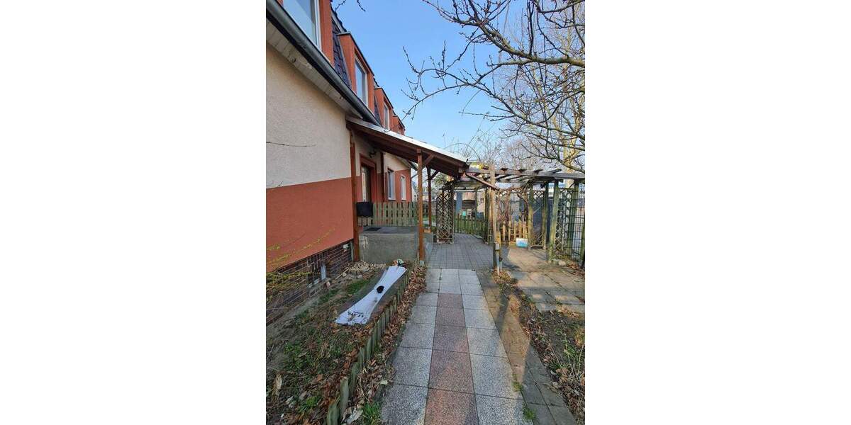 Mehrfamilienhaus, Wohnhaus Ludwigsfelde - 4 Zimmer, 650.000&euro; | Angebot:25700357