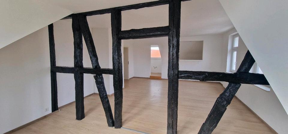 Dachgeschoßwohnung Teltow - 3 Zimmer, 95 m&sup2;, 1.295&euro; | Angebot:25649658