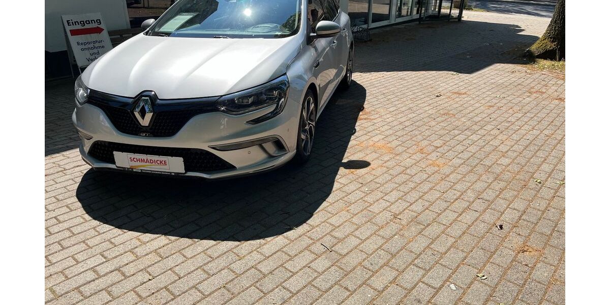 Renault Megane 101.556 km 15.990 € Potsdam 14482