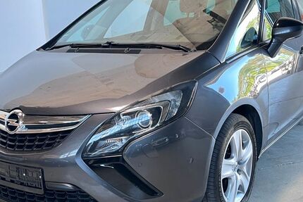 Opel Zafira 93.676 km 9.499 &euro; Potsdam-Drewitz b.Berlin 14478