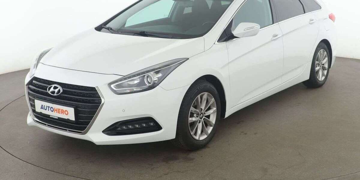 Hyundai i40 105.866 km 13.190 &euro; Berlin 14059
