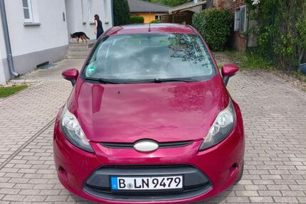 Ford Fiesta 213.000 km 980 &euro; Blankenfelde-Mahlow 15831