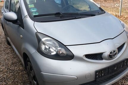 Toyota Aygo (X) 218.523 km 1.250 &euro; Berlin 12055