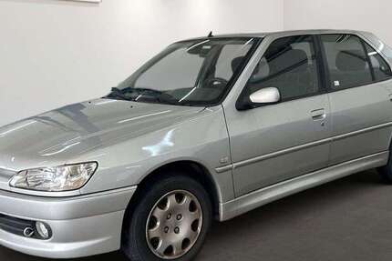 Peugeot 306