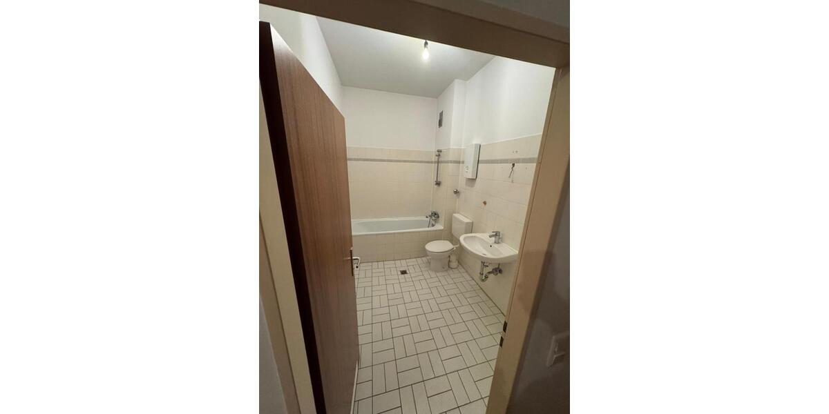 Erdgeschoßwohnung Berlin Reinickendorf - 2 Zimmer, 71 m&sup2;, 1.250&euro; | Angebot:26682958